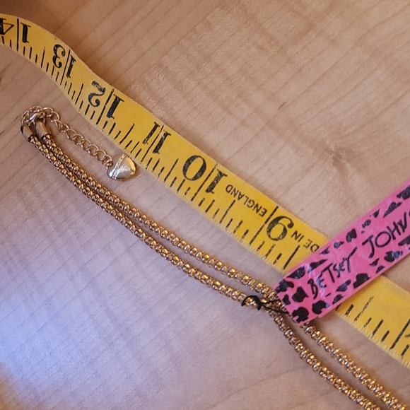 Betsy Johnson Mouse necklace - Picture 3 of 3